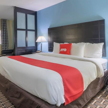 Oyo Hotel Knoxville Tn Cedar Bluff I-40 エクステリア 写真