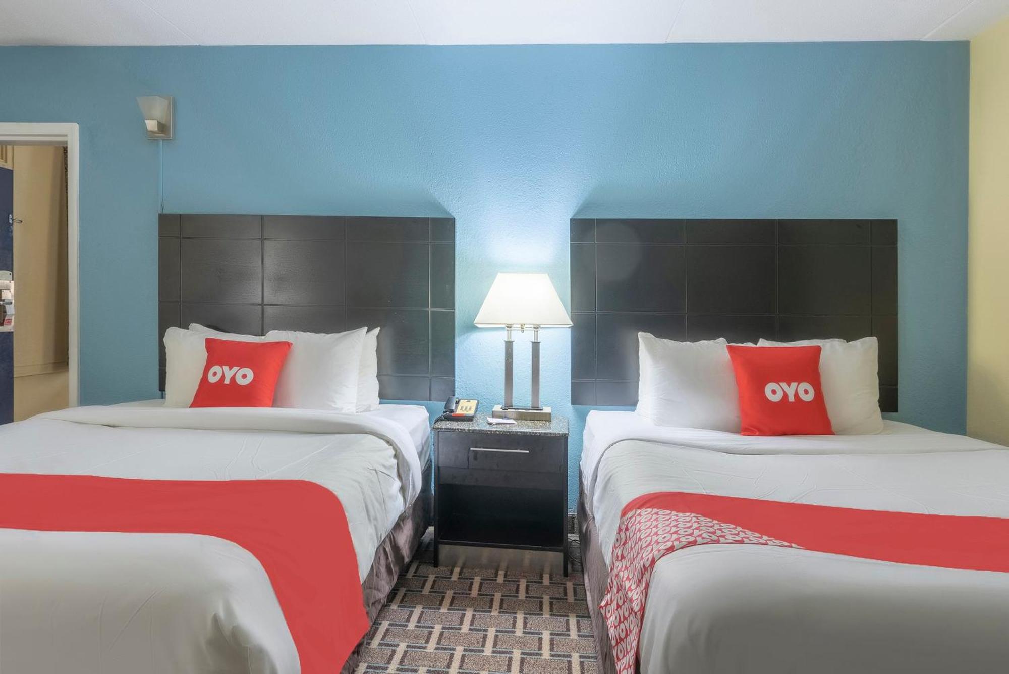 Oyo Hotel Knoxville Tn Cedar Bluff I-40 エクステリア 写真